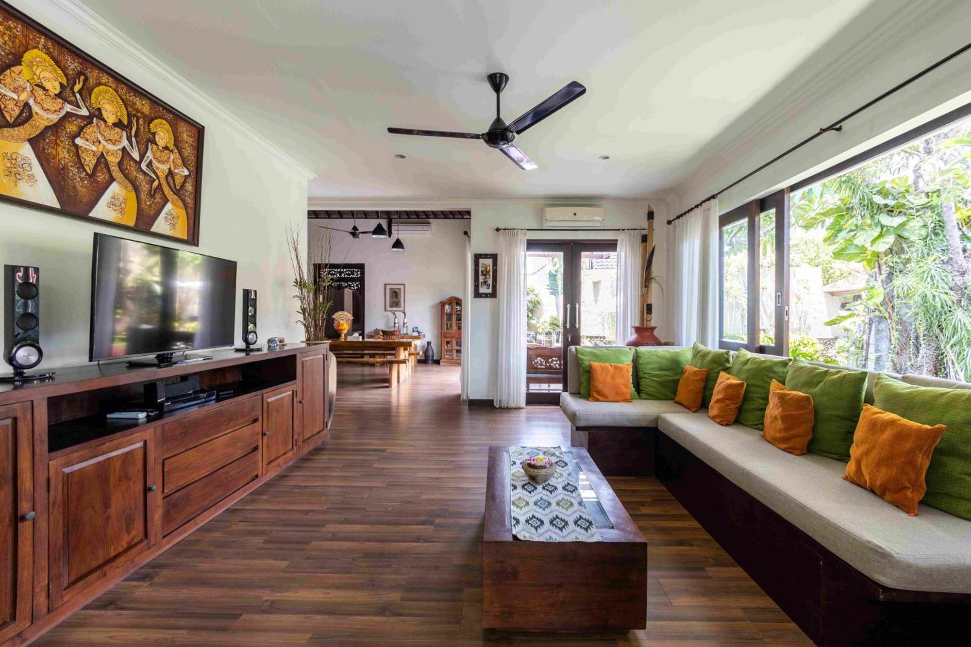 Villa Nesanur - Comfortable & Spacious Beachside Sanur Extérieur photo