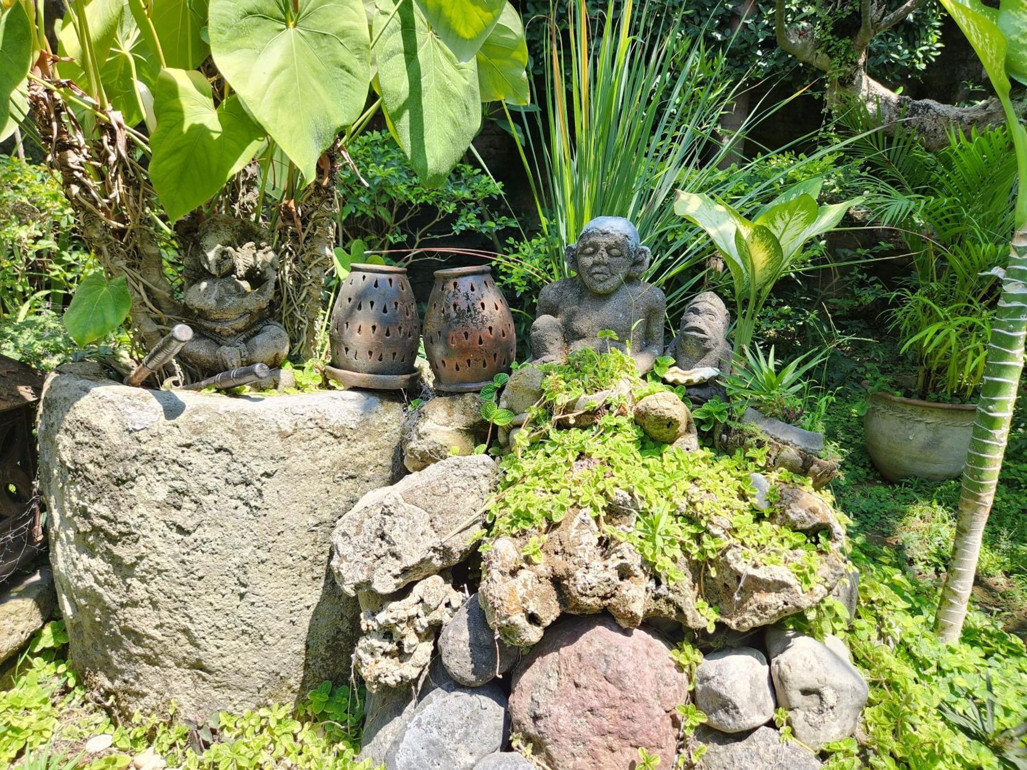 Villa Nesanur - Comfortable & Spacious Beachside Sanur Extérieur photo