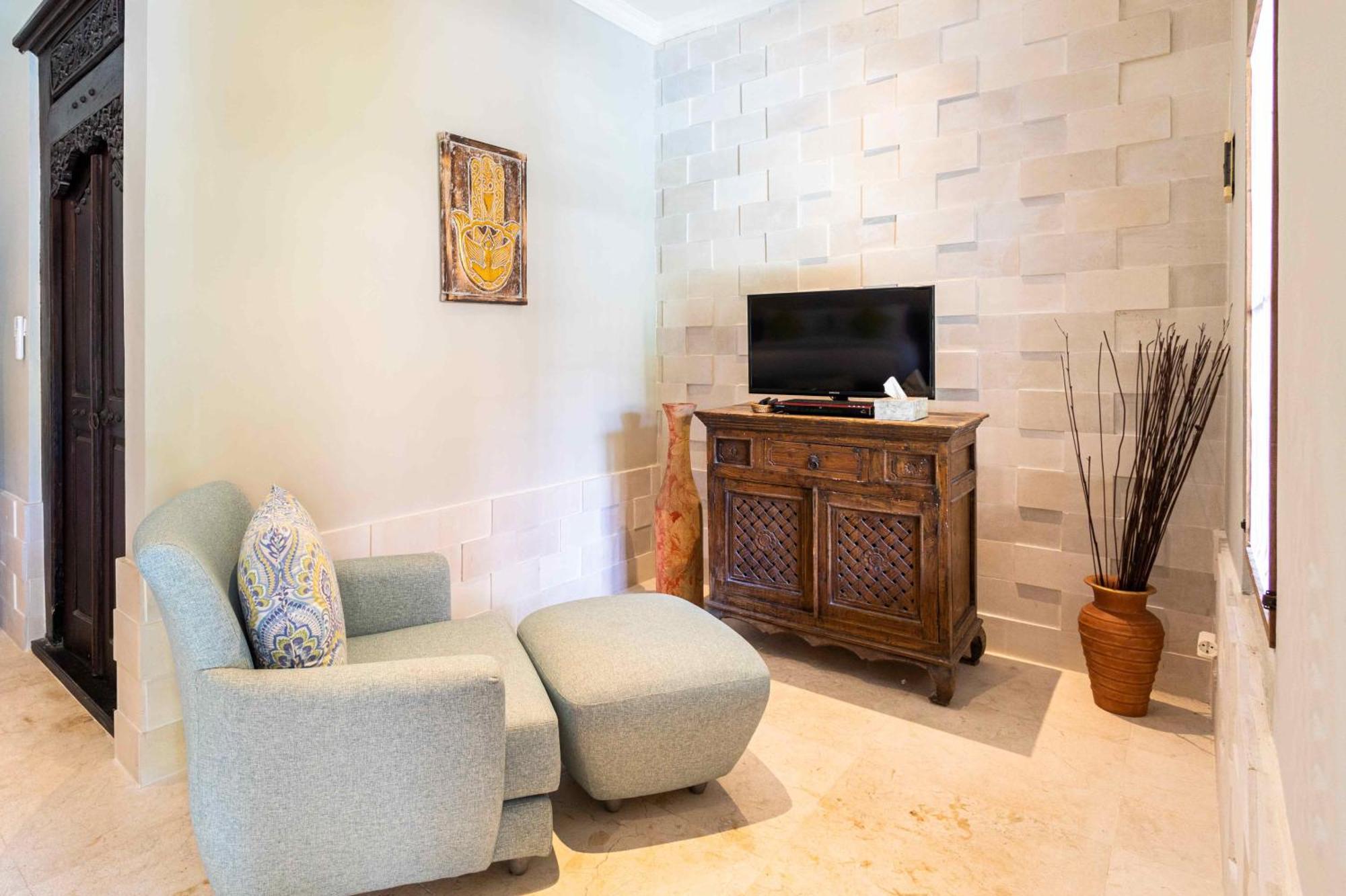 Villa Nesanur - Comfortable & Spacious Beachside Sanur Extérieur photo