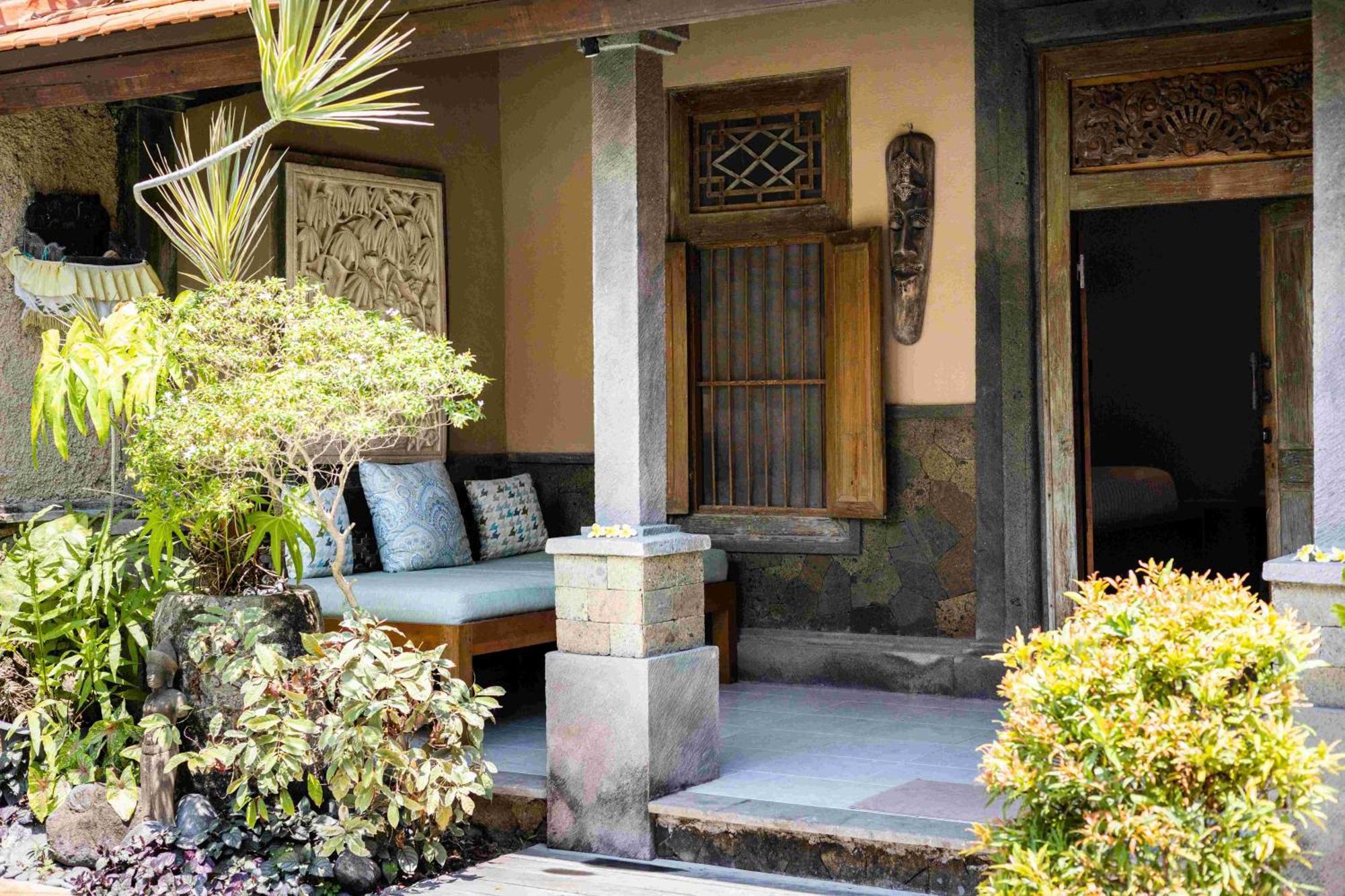 Villa Nesanur - Comfortable & Spacious Beachside Sanur Extérieur photo