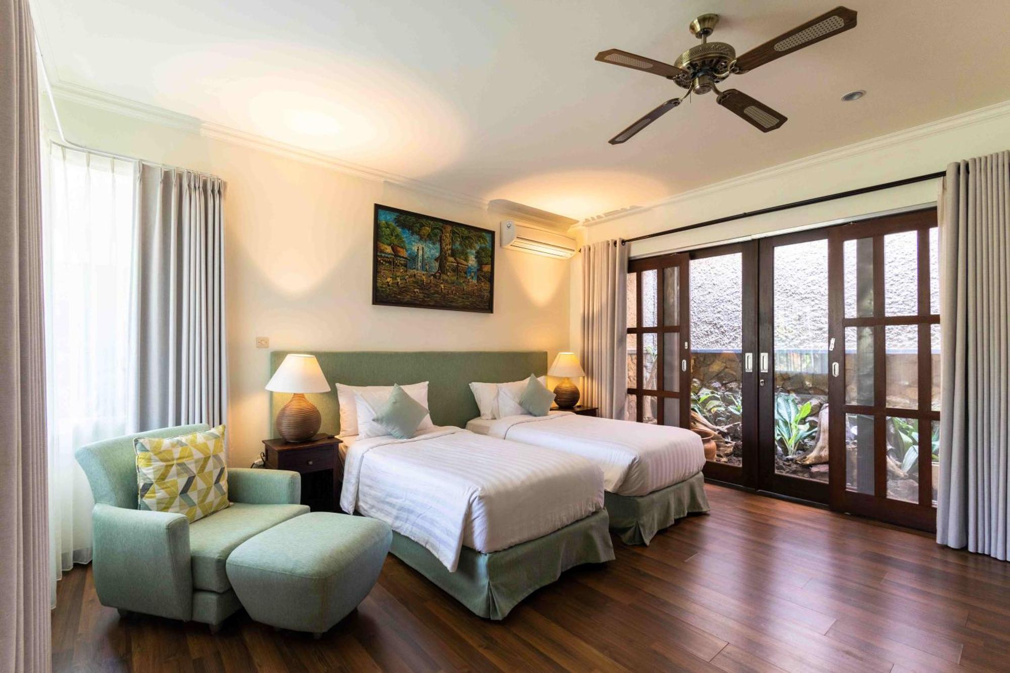 Villa Nesanur - Comfortable & Spacious Beachside Sanur Extérieur photo