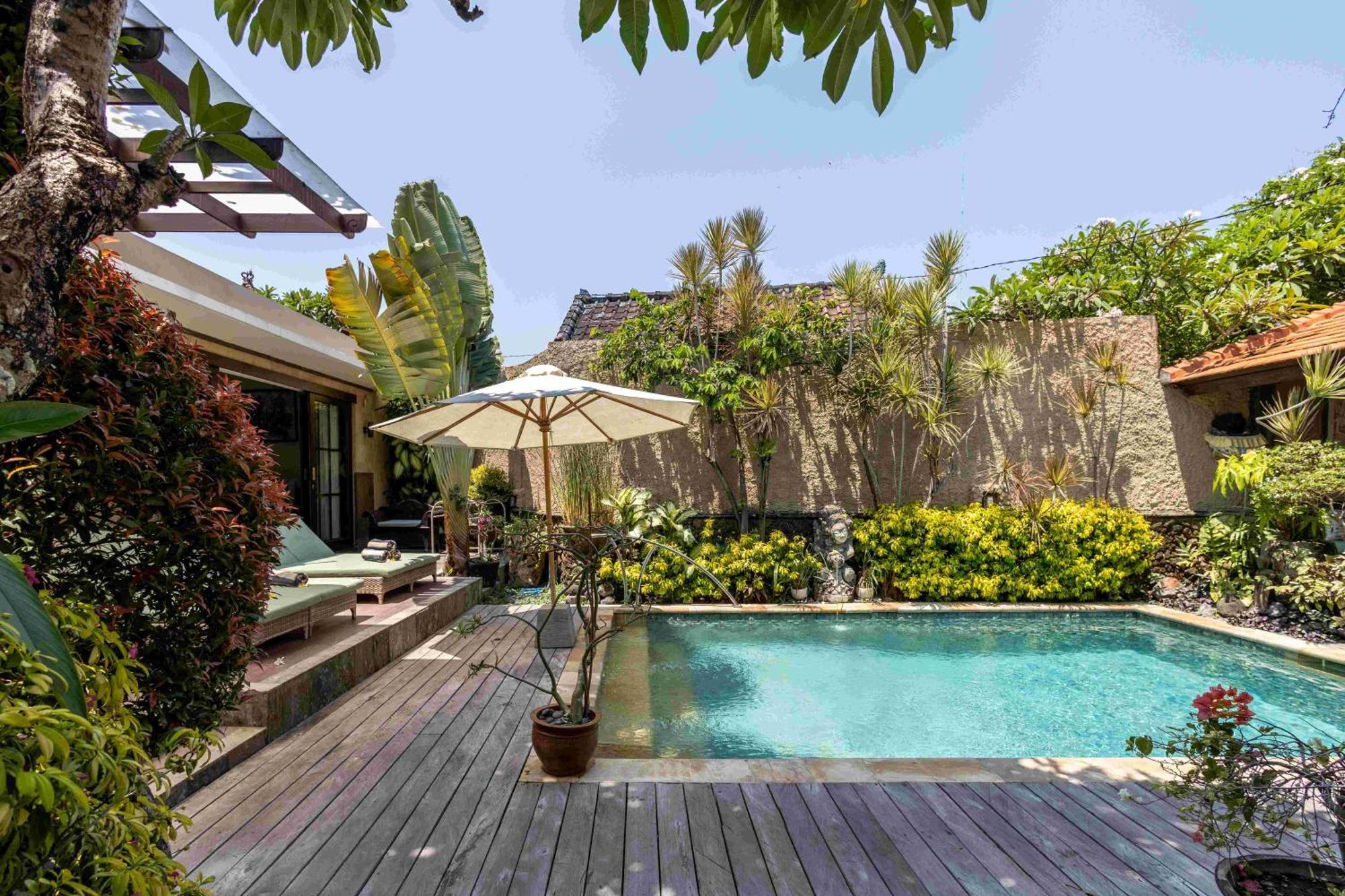Villa Nesanur - Comfortable & Spacious Beachside Sanur Extérieur photo